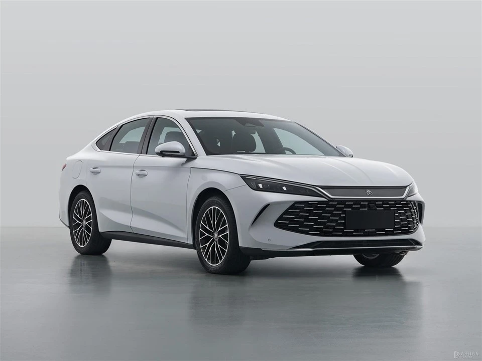 BYD Qin L PHEV Sedan
